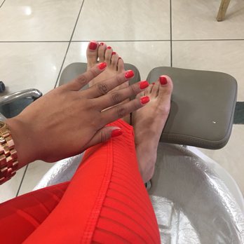 Diamond Nails & Spa - Nail Salons Near Me - Montclair, California