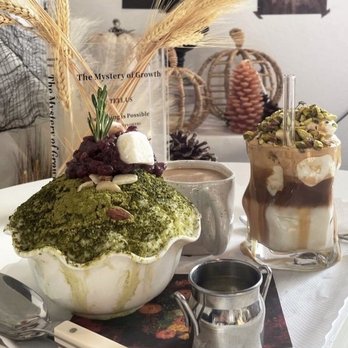 Our Place Dessert Cafe - matcha bingsoo, pistachio einspanner - Cafes Near Me - Edmonds, Washington
