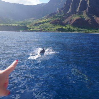 Na Pali Catamaran - Boat Charters Near Me - Hanalei, Hawaii