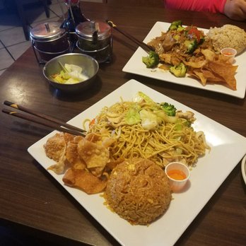 Sizzling Thai Kitchen - Thai Near Me - Downey, California