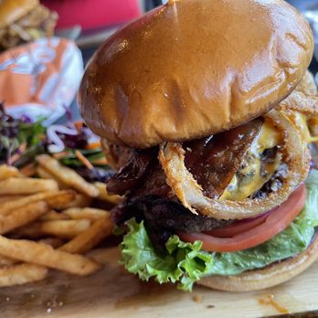 Pop's Public House - Big... big burger!!!  Very large in size but delicious. Close to Gilroy garden. - New American Near Me - Gilroy, California