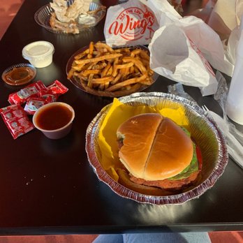 ATL Wings - Soo yummy ! Awesome staff members - Chicken Wings Near Me - Scottsdale, Arizona ATL Wings - Soo yummy ! Awesome staff members - Chicken Wings Near Me - Scottsdale, Arizona