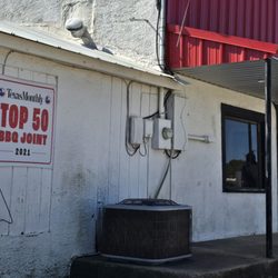 LJ's BBQ - Texas monthly top 50 BBQ LJ's in Brenham TX Not a mistake, LEGIT TXBBQ