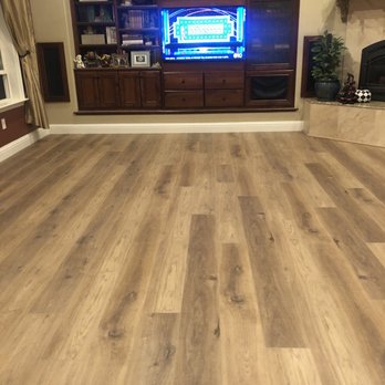 The Flooring Station - Luxury Vinyl Plank 20 Mil 7" Random length planks - Flooring Near Me - Sacramento, California