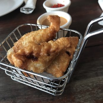 Doytao Thai Restaurant - Chicken puffs - Thai Near Me - Newtown, NSW