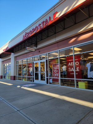 Chicago Premium Outlets by null