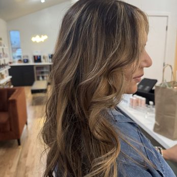 Wilder and Free Beauty - Hair Salons Near Me - Kent, Washington Wilder and Free Beauty - Hair Salons Near Me - Kent, Washington