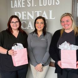 Lake St. Louis Dental Care - Our team, Lake St. Louis Dental Care. Dentist in St. Louis, MO.