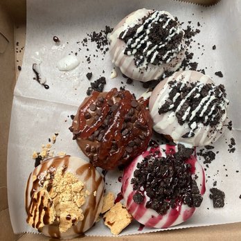 Glazed Over Donuts - 1/2 Dozen Donuts - Donuts Near Me - Beacon, New York Glazed Over Donuts - 1/2 Dozen Donuts - Donuts Near Me - Beacon, New York