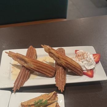Mesero - Victory Park - Cajeta Churros - Mexican Near Me - Dallas, Texas Mesero - Victory Park - Cajeta Churros - Mexican Near Me - Dallas, Texas