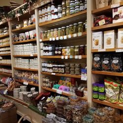 Maine's Pantry