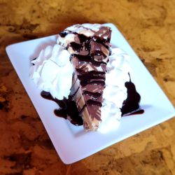Duck Inn - Peanut butter chocolate cheesecake