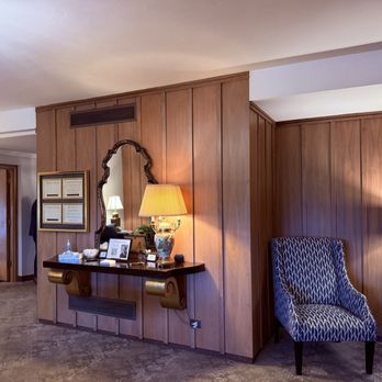 Ryan-Parke Funeral Home - In the comfortable reception room. - Funeral Services & Cemeteries Near Me - Park Ridge, Illinois Ryan-Parke Funeral Home - In the comfortable reception room. - Funeral Services & Cemeteries Near Me - Park Ridge, Illinois