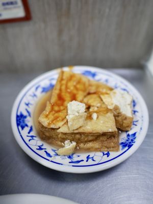 Jin Feng Braised Pork Rice by null