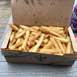 Lake Huron fish And Chips - Large fries