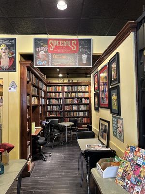 Pulp Fiction Coffee House/Robbie Rare Books by null
