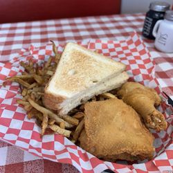 Broasted Dark 2pc Basket