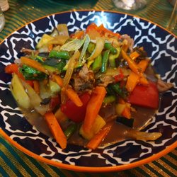Nam Yeng Vietnamese Thai Food