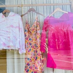Bow N Arrow Clothing - Cute boutique with all local clothing brands