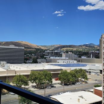 Element by Westin - State Capital in the background - Hotels Near Me - Salt Lake City, Utah Element by Westin - State Capital in the background - Hotels Near Me - Salt Lake City, Utah