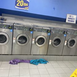 Super Saver Laundromat - Leaky washers all the time