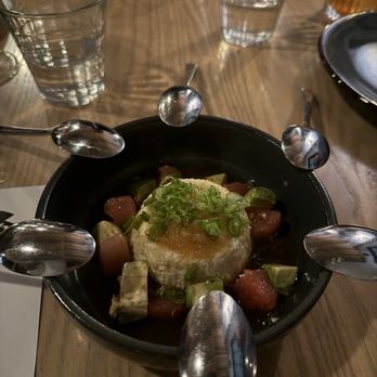 Maxwells Trading - New American Near Me - Chicago, Illinois