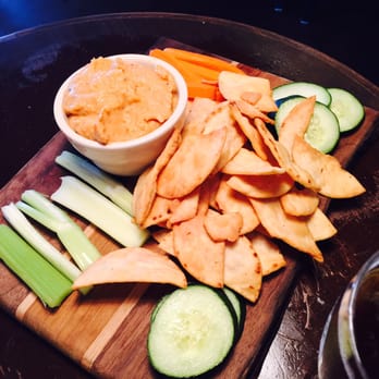 Brockway Pub - DELISH hummus dip - Pubs Near Me - Carmel, Indiana