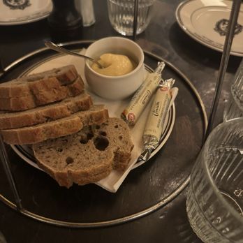 Les Antiquaires - Bistros Near Me - Paris, 75 Les Antiquaires - Bistros Near Me - Paris, 75