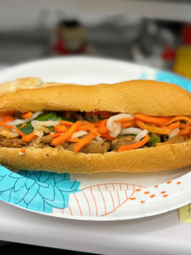 Duc Huong Gio Cha Sandwiches