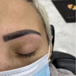Amber's Brows and Beauty Salon - Eyebrows threading and tinting