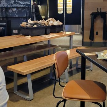 Buffalo Wild Wings - 45 min wait with 7 tabkes that looks like this for that whole time.. - American Near Me - Honolulu, Hawaii Buffalo Wild Wings - 45 min wait with 7 tabkes that looks like this for that whole time.. - American Near Me - Honolulu, Hawaii