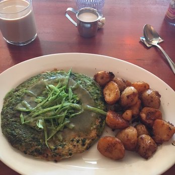 Hugo's - Green frittata with potatoes. Loved it - Breakfast & Brunch Near Me - Studio City, California