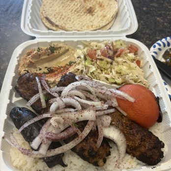 Armani's Mediterranean Cafe - Mediterranean Near Me - Palmdale, California