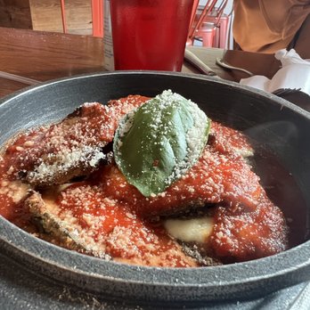 La Pizzeria Metro - Eggplant Parmegiana - Pizza Near Me - Wilmington, Delaware