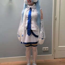 McGrew Studios - A new custom Snow Miku cosplay for a darling young lady in the Netherlands