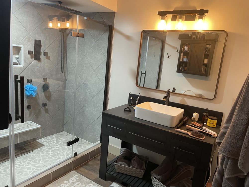 Slide of DKMS Solutions