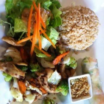 myThai Downtown Restaurant - L-2 Garlic Chicken lunch special $10--so good! - Thai Near Me - Anchorage, Alaska