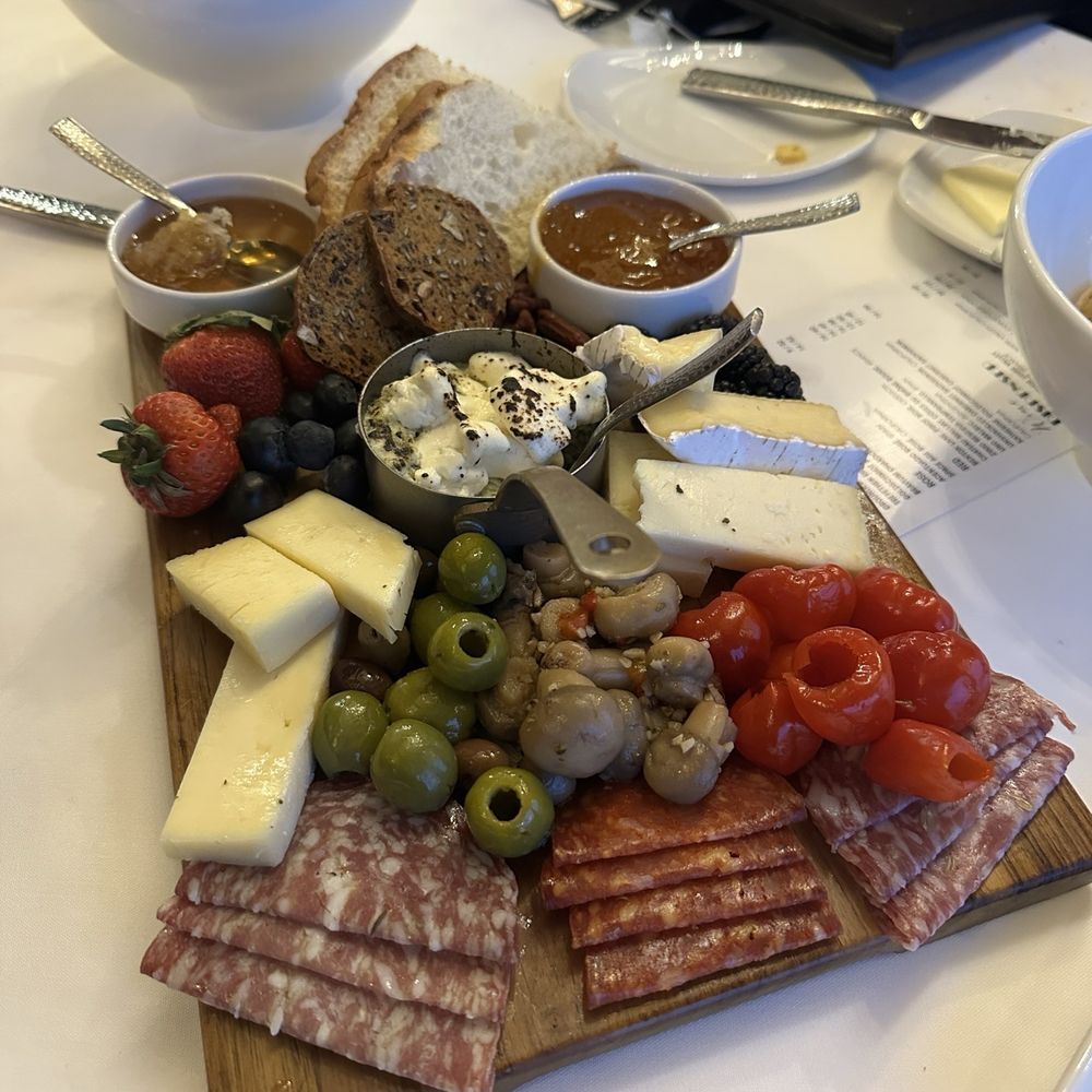 360 Grille - CHARCUTERIE BOARD - New American Near Me - Florence, Alabama 360 Grille - CHARCUTERIE BOARD - New American Near Me - Florence, Alabama