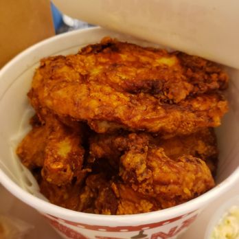 Dinah's Chicken - Fried Chicken! So tender and juicy! Cooked to perfection and not greasy! - Chicken Shop Near Me - Glendale, California Dinah's Chicken - Fried Chicken! So tender and juicy! Cooked to perfection and not greasy! - Chicken Shop Near Me - Glendale, California