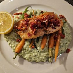 Bayside Bar - Pan seared salmon