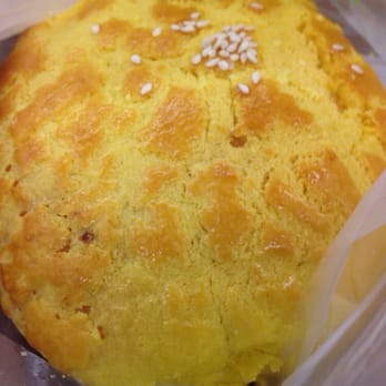 Fay Da Bakery - Kai Yun Bao - Bakeries Near Me - New York, New York