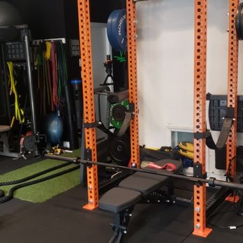 Lifestyle Performance - Sqaut rack - Gyms Near Me - Brooklyn, New York Lifestyle Performance - Sqaut rack - Gyms Near Me - Brooklyn, New York