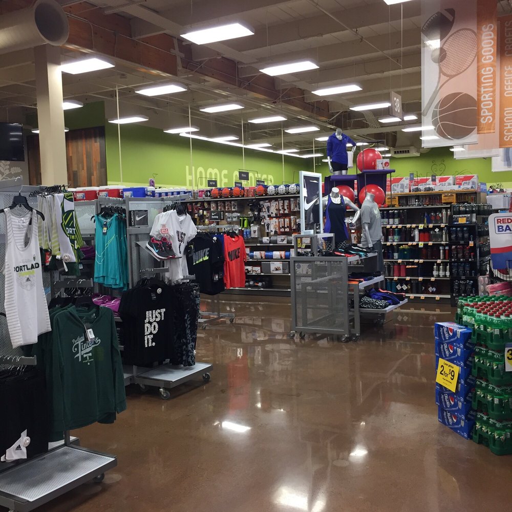 Fred Meyer - The updated and renewed interior with a clothing department - Grocery Near Me - Portland, Oregon Fred Meyer - The updated and renewed interior with a clothing department - Grocery Near Me - Portland, Oregon