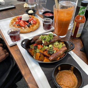 SunCafe - The WAFFLES!!! The strawberry shake Divine - Vegan Near Me - Studio City, California