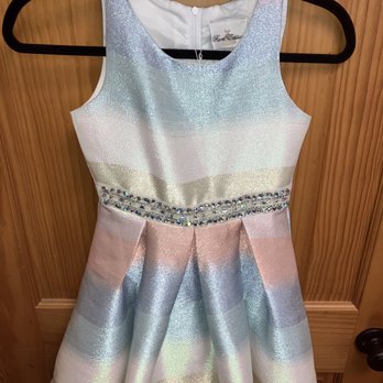 Twice But Nice 23 - Kids dress - Used, Vintage & Consignment Near Me - Ironton , Ohio Twice But Nice 23 - Kids dress - Used, Vintage & Consignment Near Me - Ironton , Ohio