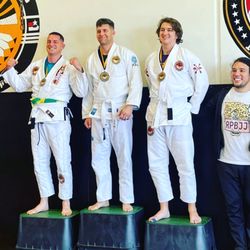 Rodrigo Pinheiro Brazilian Jiu-Jitsu - Spyros (me) on the left- place.