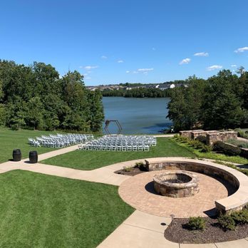 Region's 117 - Beautiful scenery looking out from restaurant. - New American Near Me - Lake Frederick, Virginia