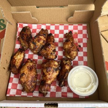 Parkers Pizza - BBQ Wings W/ Ranch - Pizza Near Me - Scroggins, Texas Parkers Pizza - BBQ Wings W/ Ranch - Pizza Near Me - Scroggins, Texas