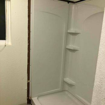Earl's Performance Plumbing - Replaced a tub and shower combo with a shower pan and surround for this customer. - Plumbing Near Me - Yuba City, California Earl's Performance Plumbing - Replaced a tub and shower combo with a shower pan and surround for this customer. - Plumbing Near Me - Yuba City, California
