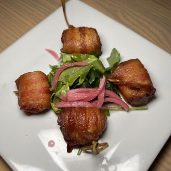 Riley's By the Seawall - Bacon wrapped scallops - American Near Me - Stratford, Connecticut Riley's By the Seawall - Bacon wrapped scallops - American Near Me - Stratford, Connecticut